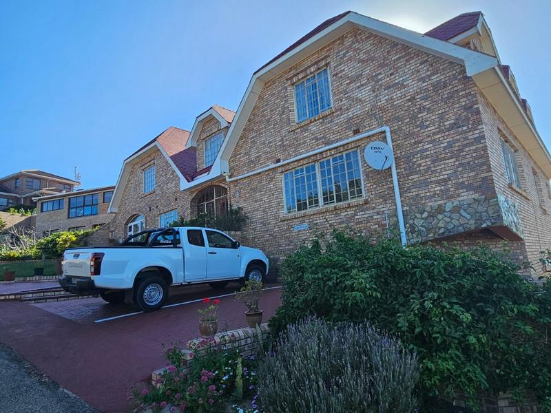 4 Bedroom Property for Sale in Aston Bay Eastern Cape